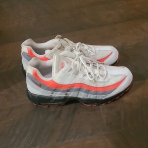 Nike Air Max 95 White Sneakers with Coral and Gray Accents